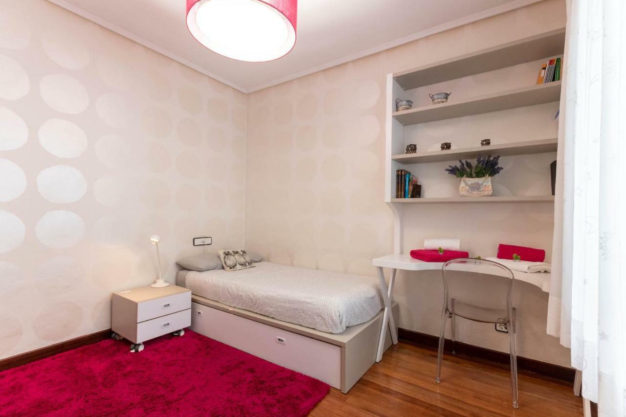 Ferienwohnung Funi-Campo Volantin Bilbao Exterior foto